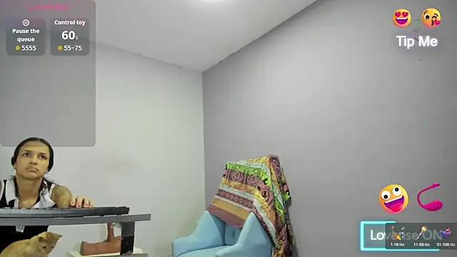  candy jade  online show from 11/15/25, 11:18