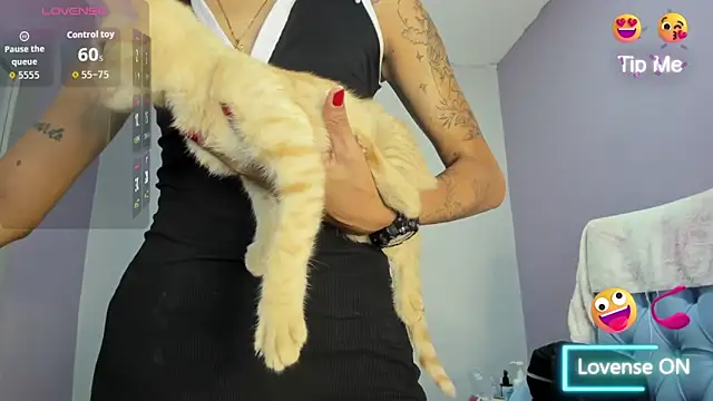  candy jade  online show from 11/30/25, 11:58