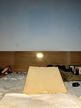 Luhma hot online show from 11/07/25, 06:52