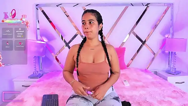 naughty  sara online show from 11/21/25, 11:42