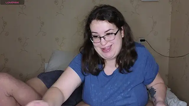 Snapshot of AlexAndVlada chatting on 01/18/25, 09:55 AlexAndVlada online show from 01/18/25, 09:55