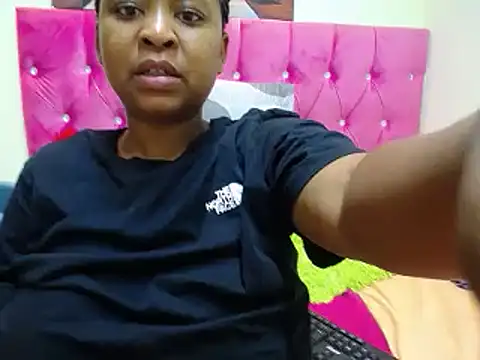 Hotty-boobsxxx online show from 12/10/24, 08:38