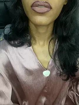 glam goddess online show from 12/05/24, 08:44