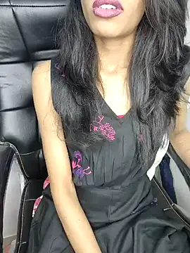 glam goddess online show from 01/02/25, 07:18