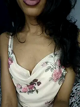 glam goddess online show from 01/12/25, 01:21