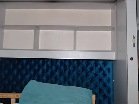 Zeeyonce696 online show from 01/07/25, 02:41