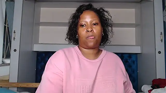 Zeeyonce696 online show from 01/15/25, 06:08