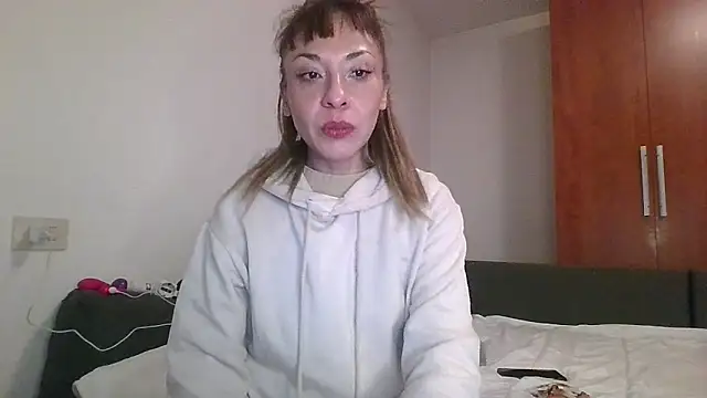 KarolinaReaper online show from 12/30/24, 03:02