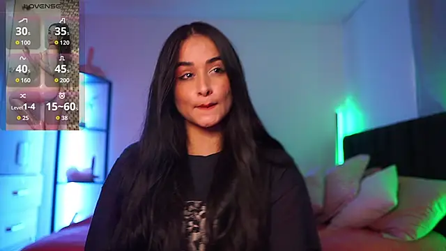 Snapshot of abigail_adamss chatting on 10/26/25, 07:20 abigail adamss online show from 10/26/25, 07:20