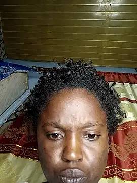 Snapshot of Crazybitchtheanalgoddess4 chatting on 10/31/25, 04:13 Crazybitchtheanalgoddess4 online show from 10/31/25, 04:13