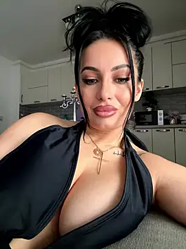 Snapshot of melissablack chatting on 01/16/26, 08:40 melissablack online show from 01/16/26, 08:40