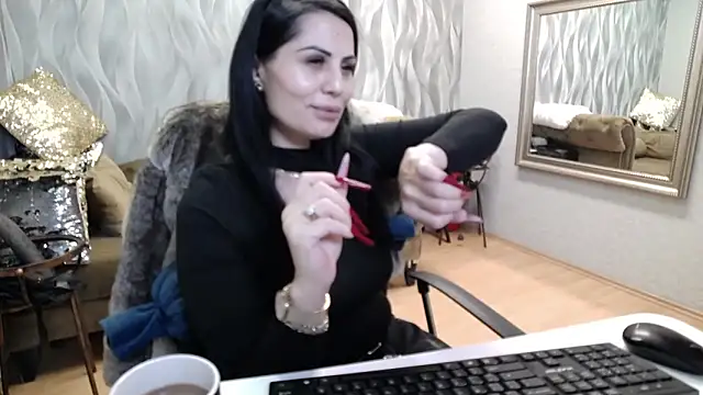 Sara Poison online show from 11/02/25, 03:20