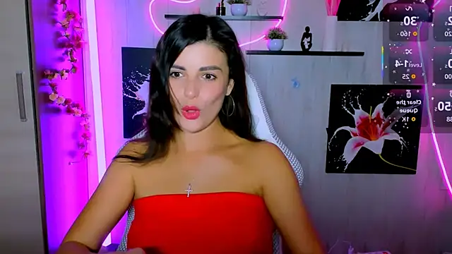 Snapshot of KayWuds chatting on 09/23/25, 05:10 KayWuds online show from 09/23/25, 05:10