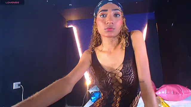 Charlotte Love10 online show from 02/03/25, 12:04