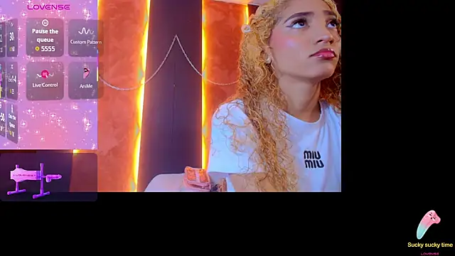 Charlotte Love10 online show from 09/23/25, 12:41