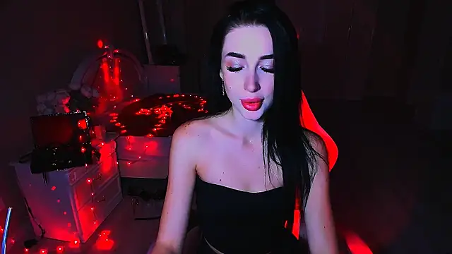 lovely desire online show from 10/22/25, 08:25