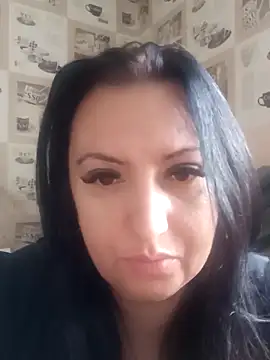 Snapshot of Veronica-Celie chatting on 10/06/25, 07:28 Veronica-Celie online show from 10/06/25, 07:28