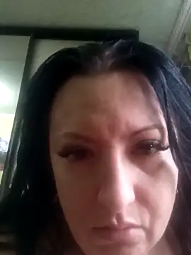 Snapshot of Veronica-Celie chatting on 11/20/25, 07:08 Veronica-Celie online show from 11/20/25, 07:08