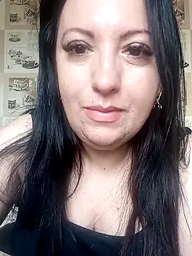 Snapshot of Veronica-Celie chatting on 11/23/25, 09:31 Veronica-Celie online show from 11/23/25, 09:31