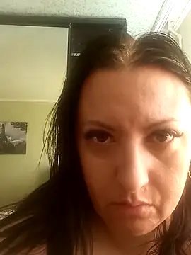 Snapshot of Veronica-Celie chatting on 11/25/25, 07:19 Veronica-Celie online show from 11/25/25, 07:19