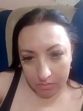 Snapshot of Veronica-Celie chatting on 12/04/25, 08:56 Veronica-Celie online show from 12/04/25, 08:56