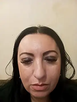 Snapshot of Veronica-Celie chatting on 02/22/26, 10:41 Veronica-Celie online show from 02/22/26, 10:41