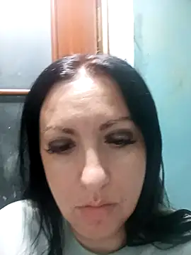Snapshot of Veronica-Celie chatting on 03/12/26, 10:16 Veronica-Celie online show from 03/12/26, 10:16