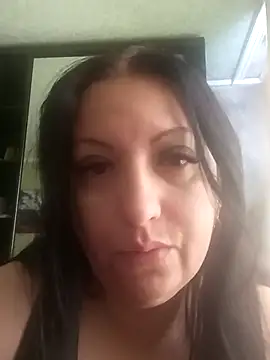 Snapshot of Veronica-Celie chatting on 05/31/26, 08:10 Veronica-Celie online show from 05/31/26, 08:10