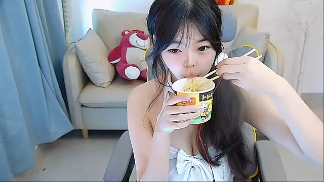 mango-a online show from 01/03/25, 03:05