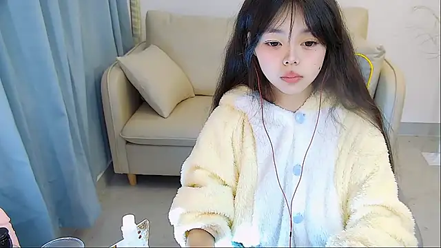 mango-a online show from 01/08/25, 03:29