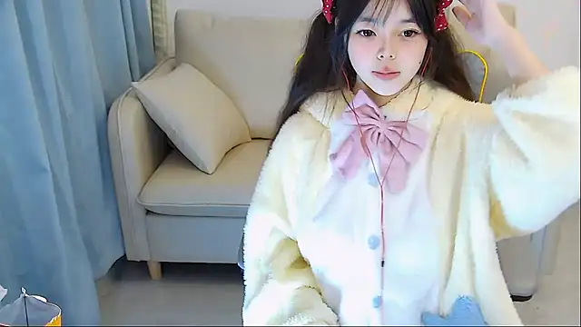mango-a online show from 01/08/25, 03:07