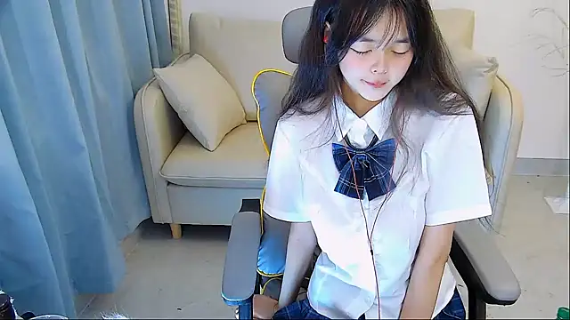 mango-a online show from 01/09/25, 06:27