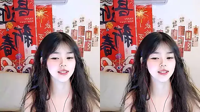mango-a online show from 02/11/25, 01:20