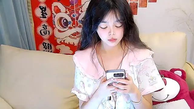 mango-a online show from 02/21/25, 12:28