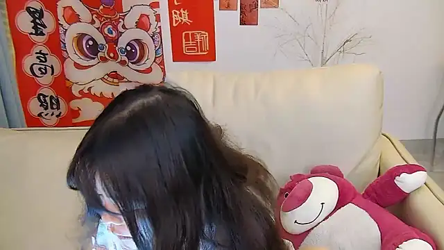 mango-a online show from 03/12/25, 12:04