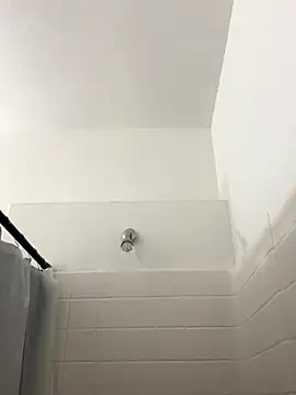 AlyssiaAmoreXO online show from 11/25/25, 03:01