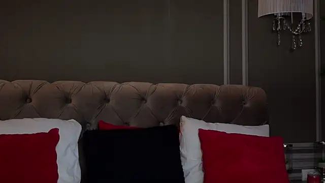 Snapshot of AnnieStylesx chatting on 09/28/25, 05:24 AnnieStylesx online show from 09/28/25, 05:24