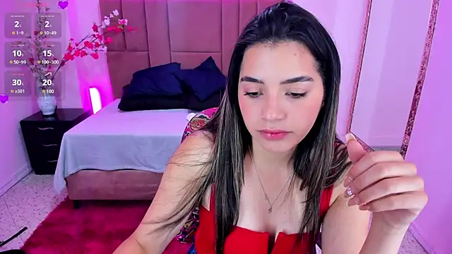 Leah Means  online show from 02/28/25, 03:48
