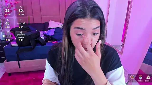 Leah Means  online show from 03/06/25, 03:56