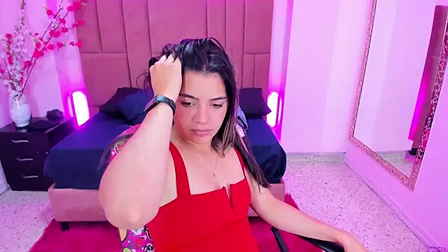 Leah Means  online show from 03/08/25, 04:17