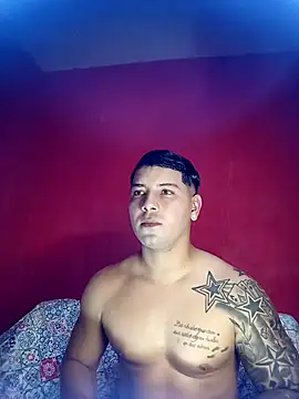 Snapshot of paul_luis chatting on 10/25/25, 12:51 paul luis online show from 10/25/25, 12:51