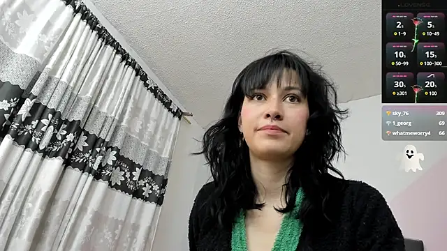 Camcrush   online show from 12/04/24, 11:13