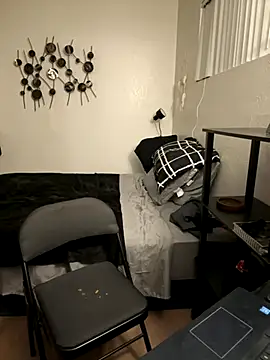 PEGATIVET online show from 10/21/25, 09:43