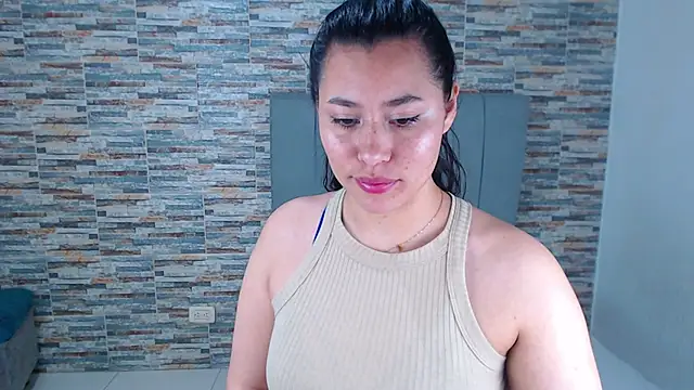 Snapshot of _joy_yva chatting on 10/22/25, 03:01 joy yva online show from 10/22/25, 03:01