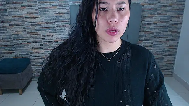 Snapshot of _joy_yva chatting on 10/30/25, 02:51 joy yva online show from 10/30/25, 02:51