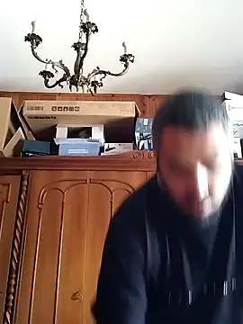 Dikkiduohottt online show from 10/17/25, 12:52