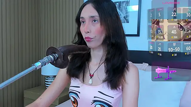 doll bella  online show from 09/30/25, 07:41