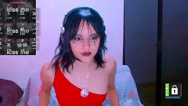 lizeth darks online show from 02/15/25, 12:43
