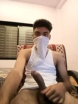 Snapshot of xxxgayroy12 chatting on 12/06/24, 06:06 xxxgayroy12 online show from 12/06/24, 06:06