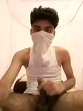 Snapshot of xxxgayroy12 chatting on 03/06/25, 06:59 xxxgayroy12 online show from 03/06/25, 06:59